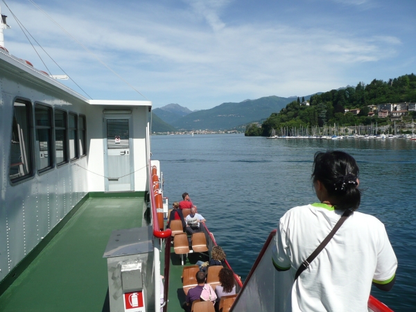 Intra in the background